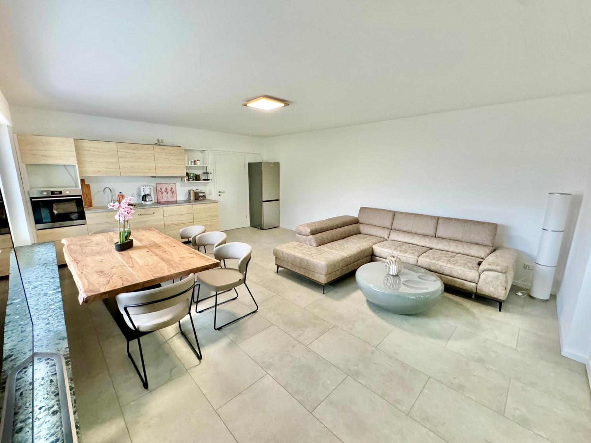 Ferienwohnung "Dream Suite" - Im Coburger Wonderland - Ihr Zuhause Auf Zeit! Luaran gambar
