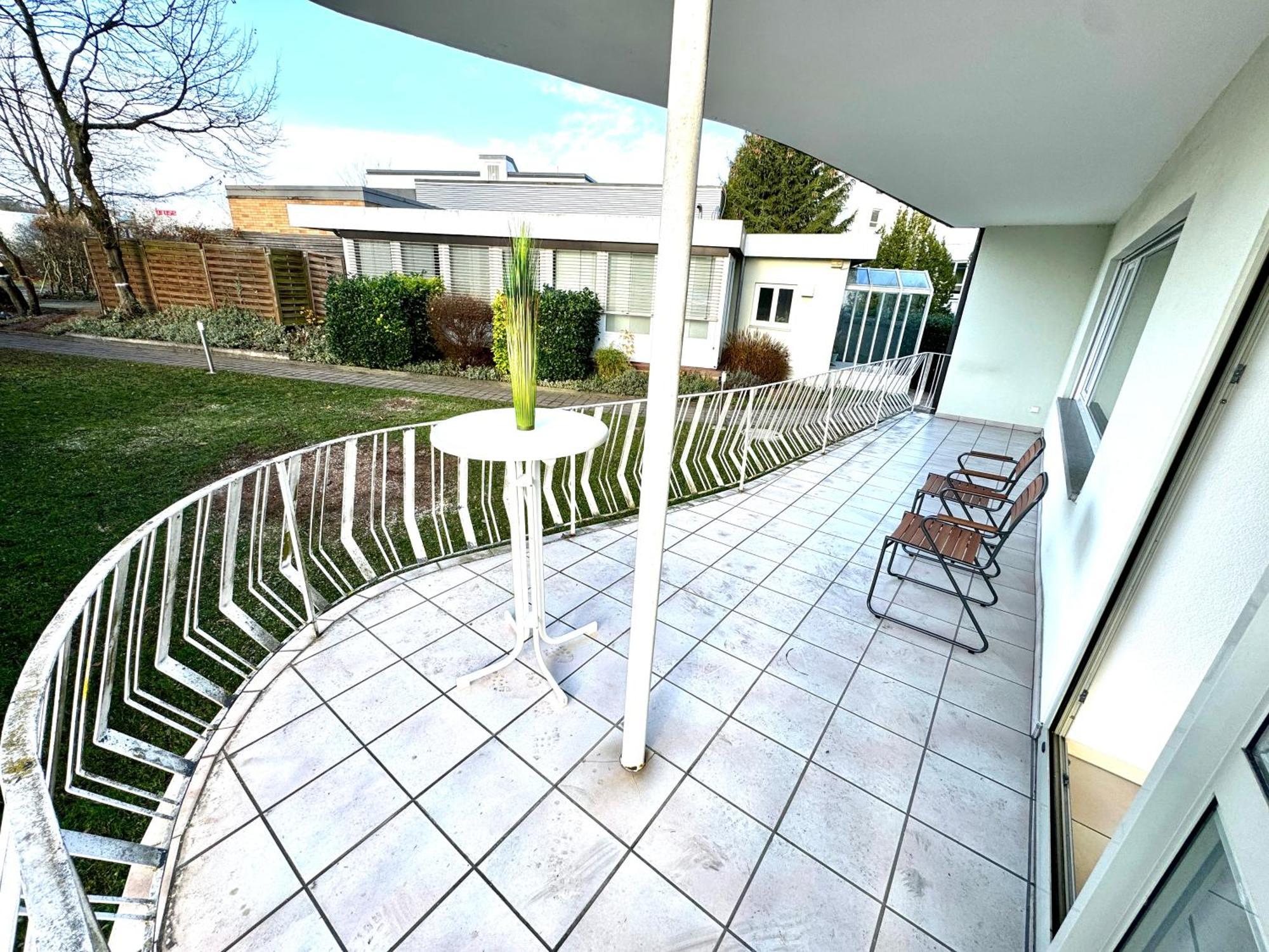 Ferienwohnung "Dream Suite" - Im Coburger Wonderland - Ihr Zuhause Auf Zeit! Luaran gambar